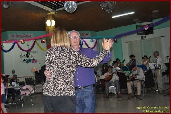Concierto de Arnao en la sociedad recreativa y cultural de San Antonio  (Foto TF)